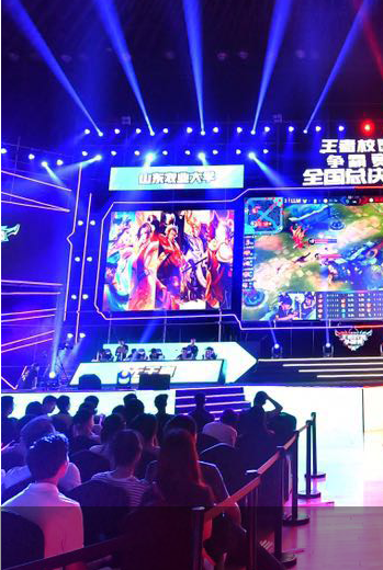 中扮演着不 中扮演着不