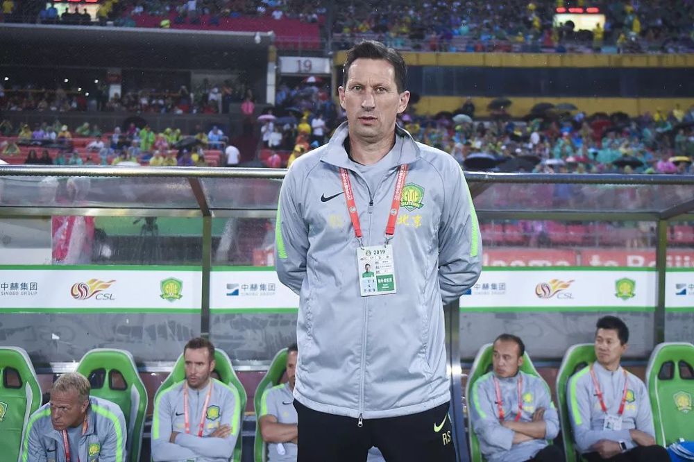 在国际足球 在国际足球