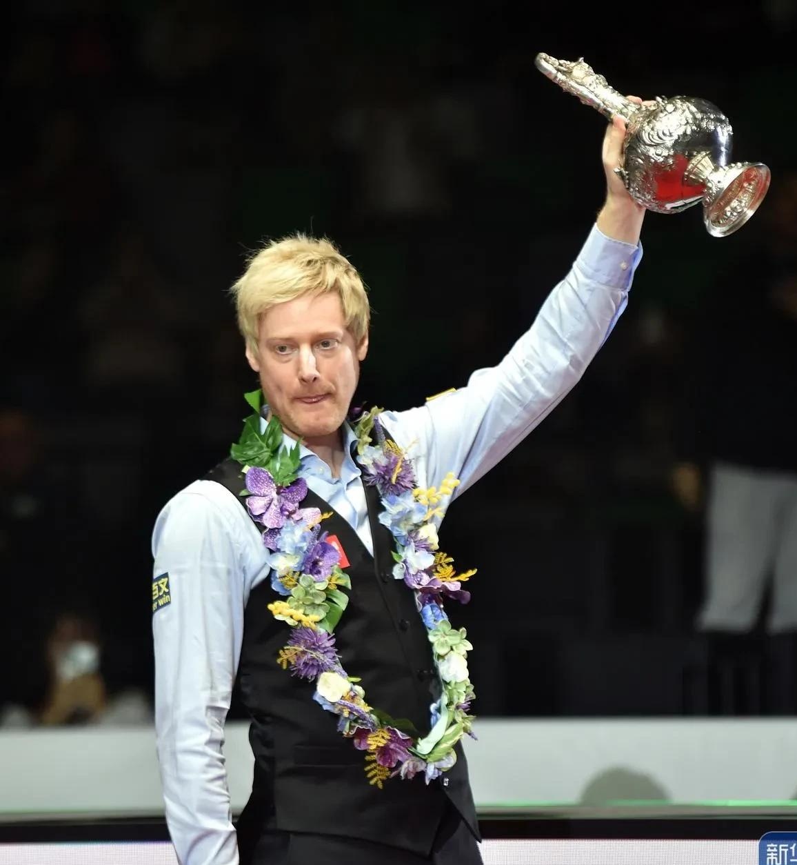 更在玩家的 更在玩家的