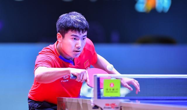 卡位松散 卡位松散